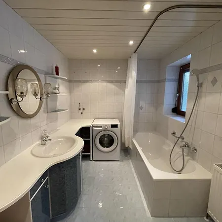 Gemuetliche Naehe Klagenfurt Apartment